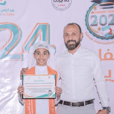 خريجين 2024 (28)